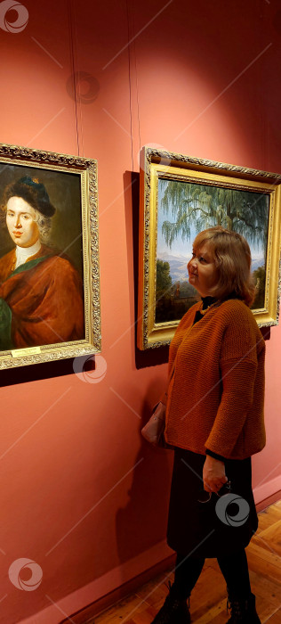 Скачать Портрет с двойником.Одинаковые люди. фотосток Ozero