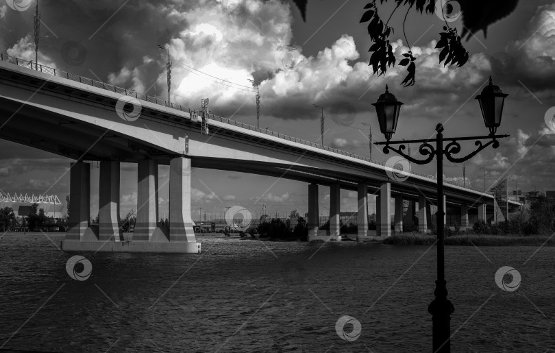 Скачать Ворошиловский мост. г. Ростов-на-Дону. Левый берег. фотосток Ozero