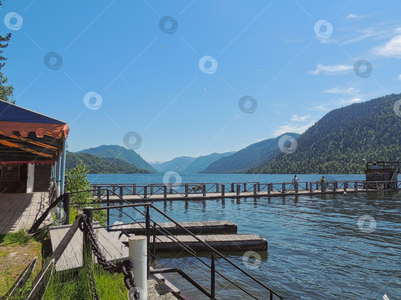 Скачать Пирс горного озера фотосток Ozero