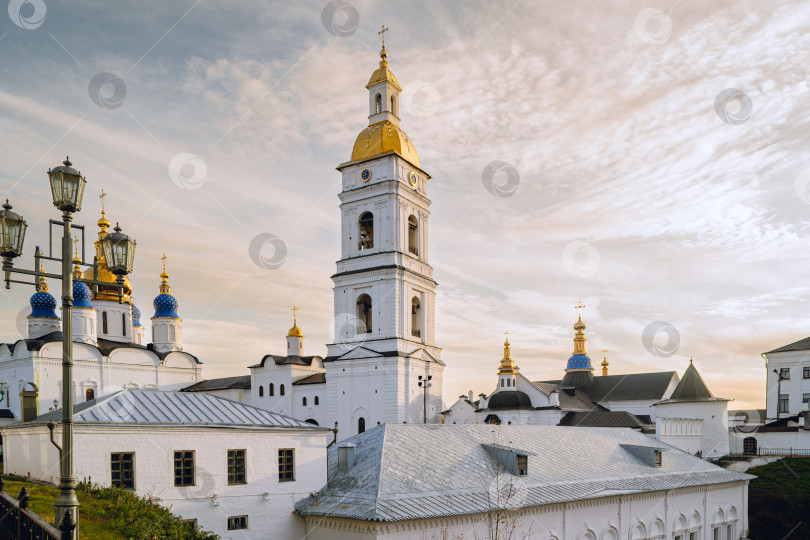 Скачать Тобольск, Тобольский кремль осенним утром фотосток Ozero