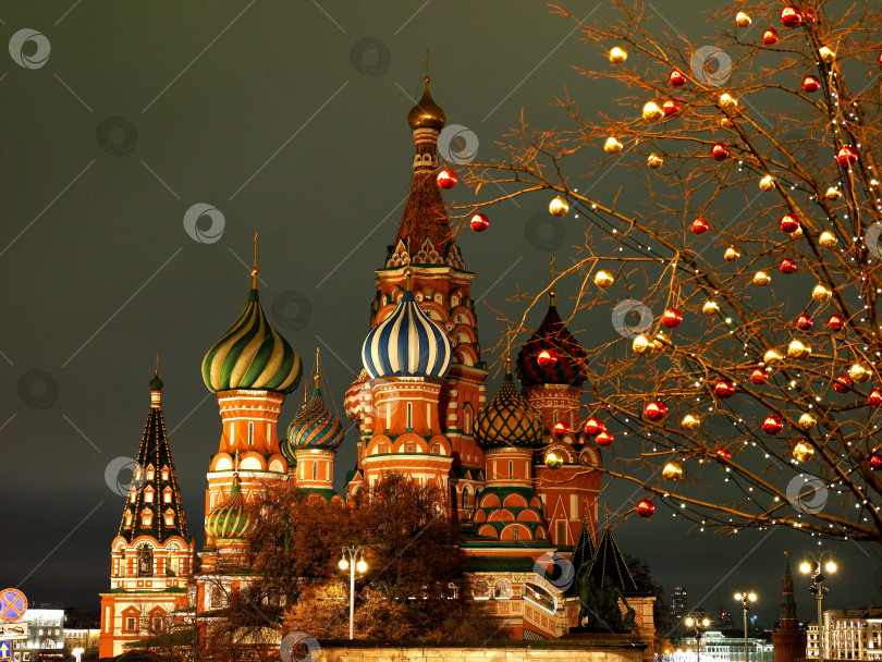 Скачать Новогодний храм Василия Блаженного фотосток Ozero