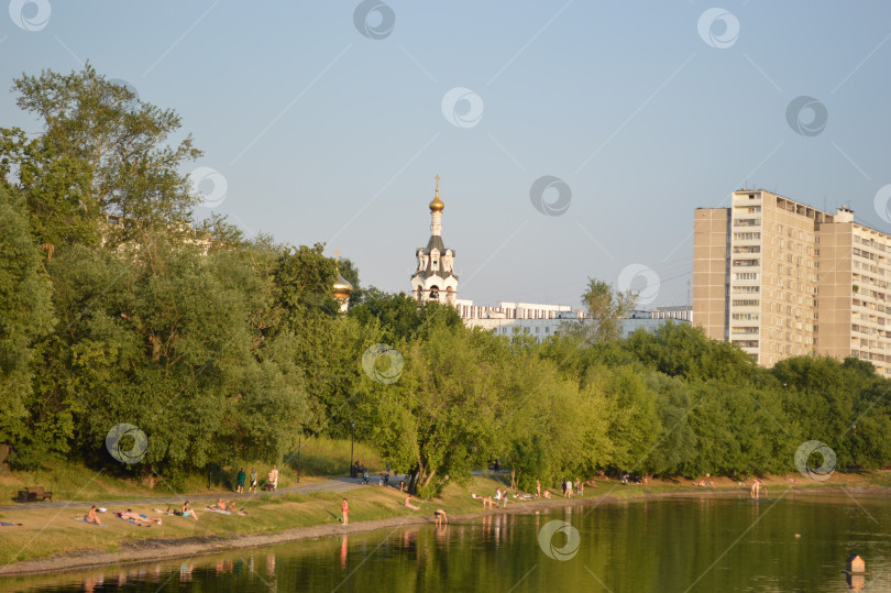 Скачать Черкизовский пруд в Москве фотосток Ozero