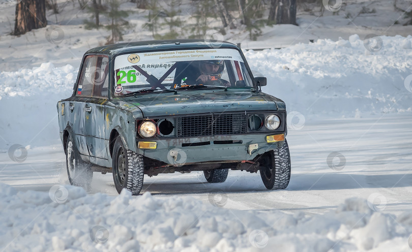 Скачать Россия г.Красноярск 10 марта  2024г. автомобиль Ваз 2106 зимний дрифт фотосток Ozero