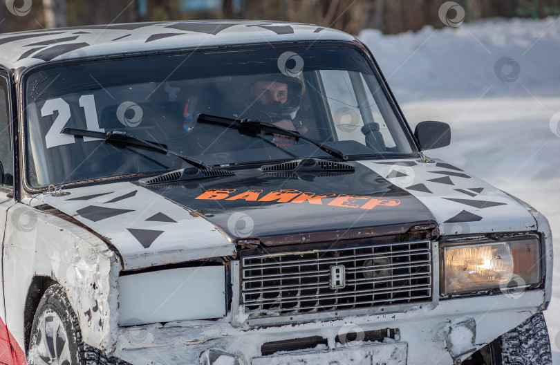 Скачать Россия г.Красноярск 10 марта  2024г. автомобиль Ваз 2107 зимний дрифт фотосток Ozero