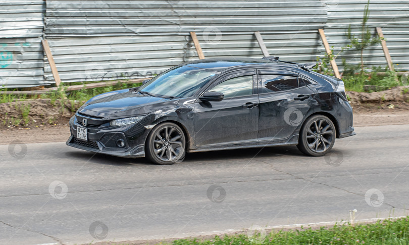 Скачать Россия г.Красноярск 23 мая  2025г. автомобиль Honda Civic Sport. фотосток Ozero
