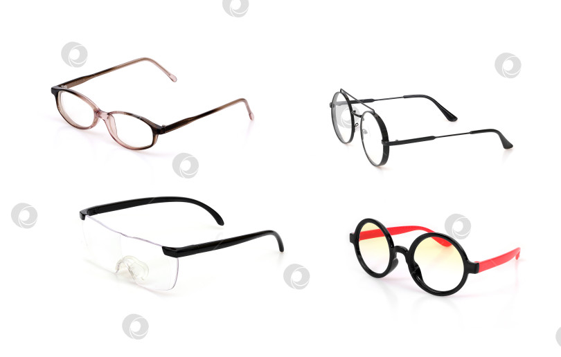 Скачать Набор очков в черепаховой оправе и роговой оправе, выделенных на белом фоне, для нанесения на портрет фотосток Ozero