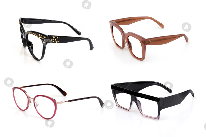 Скачать Набор солнцезащитных очков, выделенных на белом фоне, для нанесения на портрет фотосток Ozero