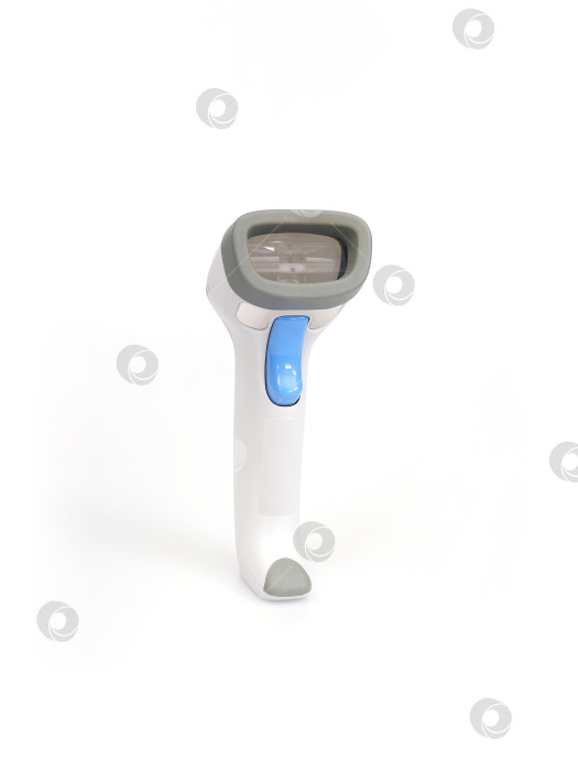 Скачать Портативный сканер штрих-кодов, выделенный на белом фоне. Элемент дизайна с контуром отсечения фотосток Ozero