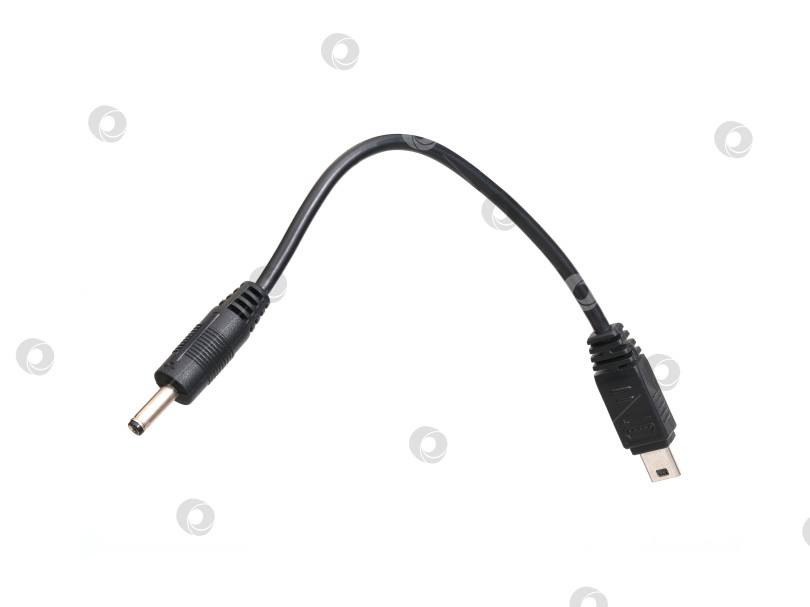 Скачать Универсальный кабель питания USB to Jack, изолированный на белом фоне фотосток Ozero