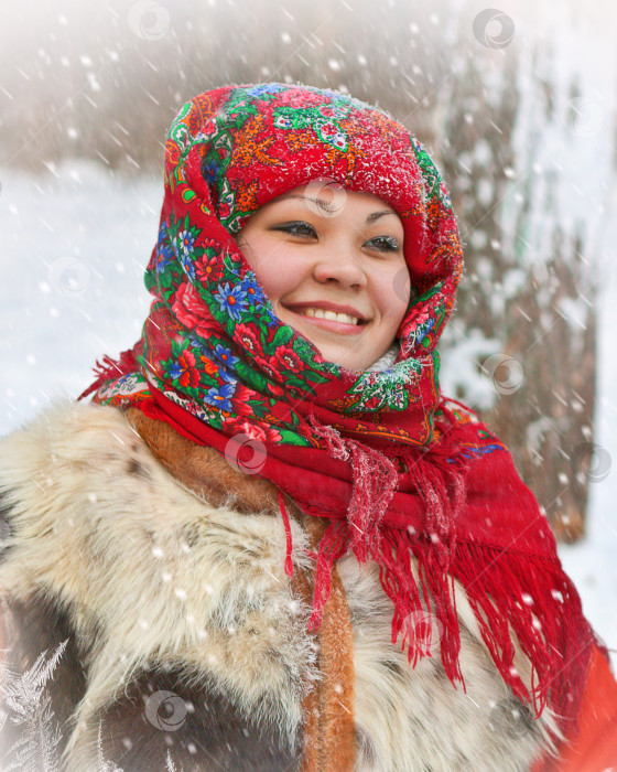 Скачать зимний портрет фотосток Ozero