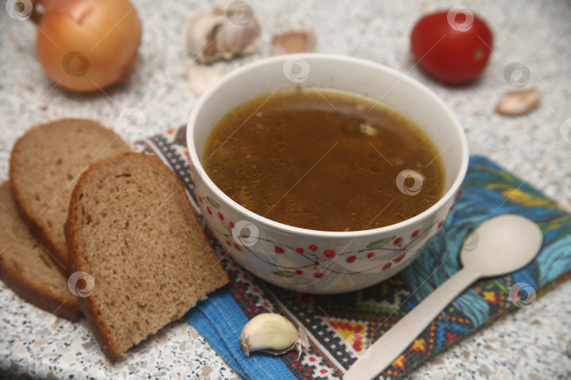 Скачать Тарелка борща на обед фотосток Ozero