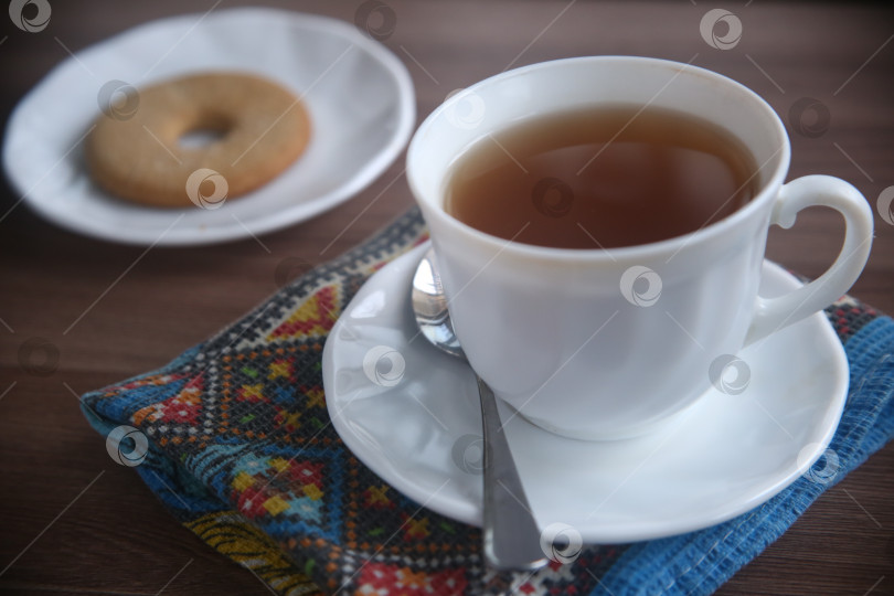 Скачать Чай черный в чашке фотосток Ozero