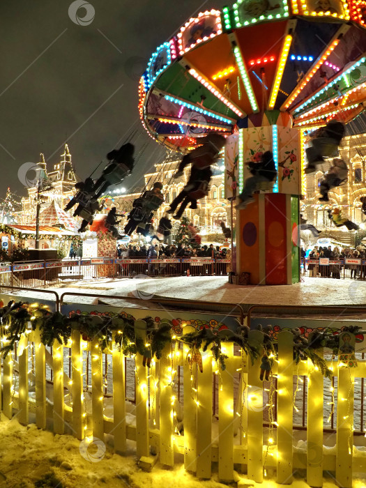 Скачать Карусель на Красной площади фотосток Ozero