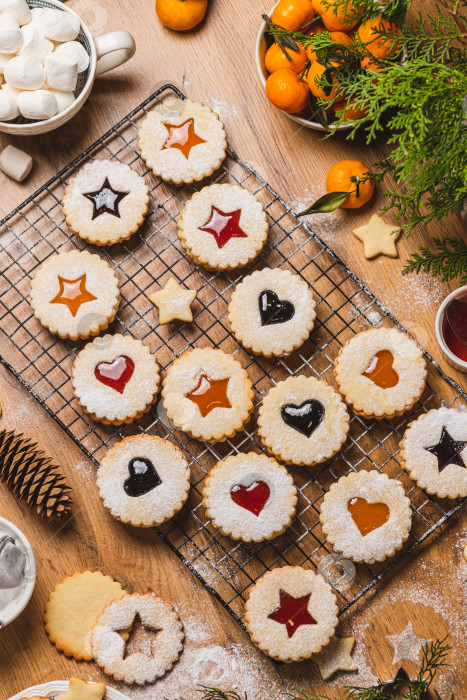 Скачать Печенье "Линзер" на противне фотосток Ozero