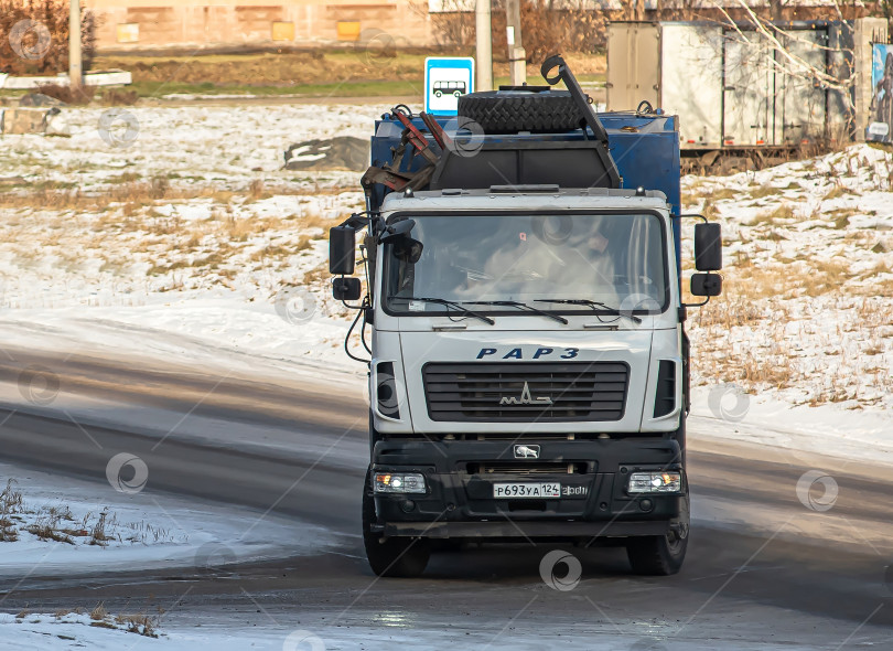 Скачать Мусоровоз Маз МК-3554-03 с задней загрузкой фотосток Ozero