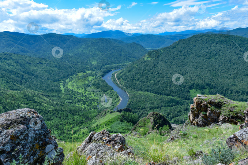 Скачать Горный пейзаж фотосток Ozero