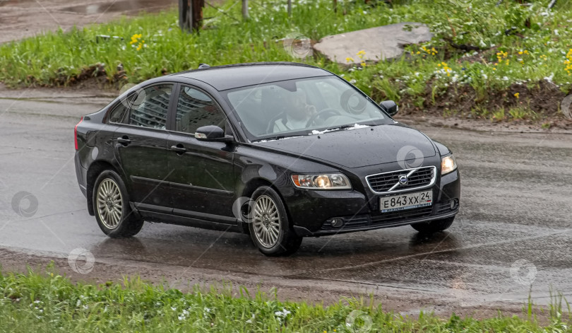 Скачать Россия, Красноярск 27 мая 2025г. автомобиль Volvo S40 фотосток Ozero