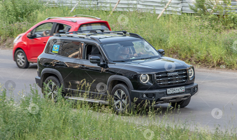 Скачать Россия,Сибирь 27 Мая 2025 год. Автомобиль Хавал Дарго — кросовер фотосток Ozero