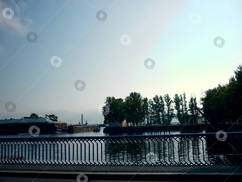 Скачать Набережная в Кронштадте фотосток Ozero