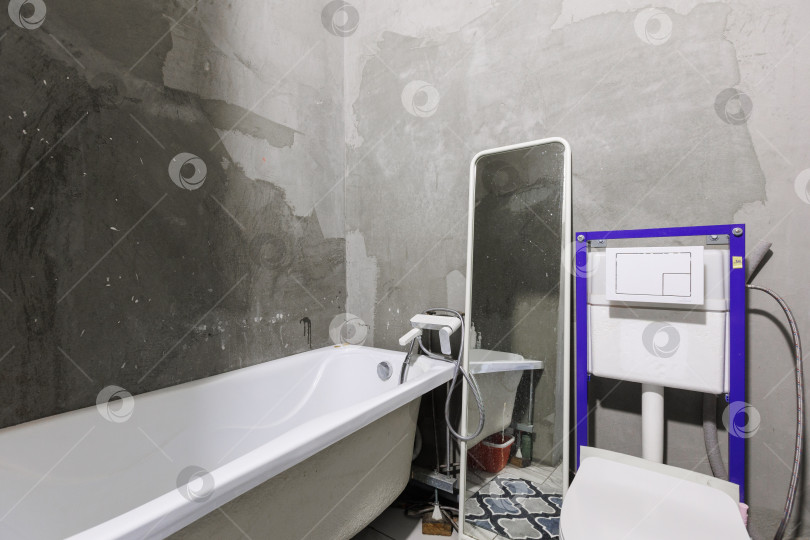 Скачать современная ванная комната с туалетом и стиральной машиной фотосток Ozero