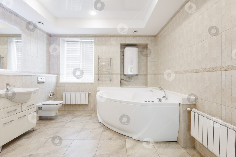 Скачать современная ванная комната с туалетом и стиральной машиной фотосток Ozero