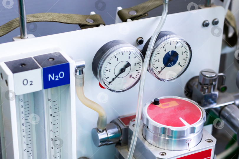 Скачать Подробный обзор расходомеров медицинского газа и регулятора для проведения хирургической анестезии фотосток Ozero