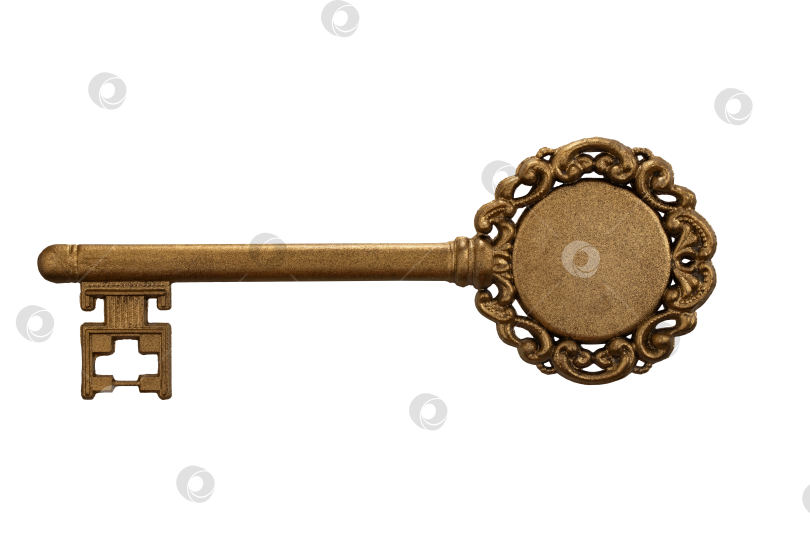 Скачать металлический сувенирный ключ от двери, выделенный на белом фоне фотосток Ozero