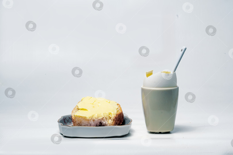 Скачать яйцо всмятку фотосток Ozero