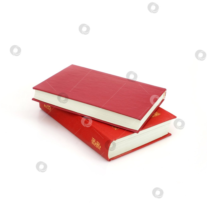 Скачать Стопка красных книг, выделенных на белом фоне фотосток Ozero