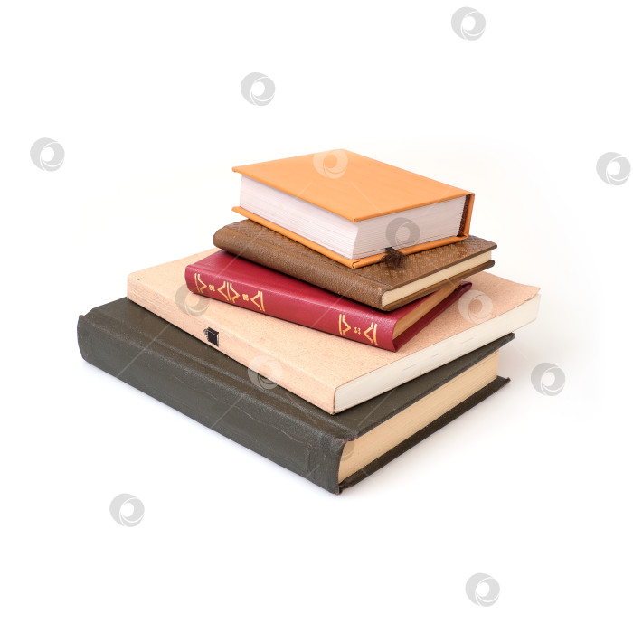 Скачать Стопка книг с белыми листами, выделенными на белом фоне фотосток Ozero