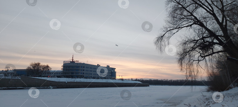 Скачать Зимний Омск, река Омь, река Иртыш фотосток Ozero