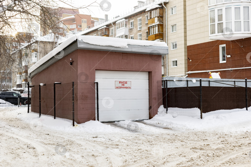 Скачать Заезд на подземную парковку фотосток Ozero