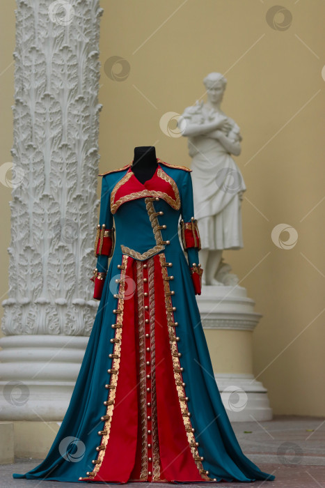 Скачать Реконструкция мундирного платья Екатерины Великой фотосток Ozero