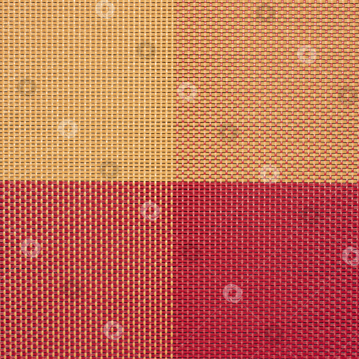 Скачать Текстура выполнена из соломы. Фон из соломенного переплетения.Текстура цветной плетеной соломы.Текстура плетеной соломы. фотосток Ozero