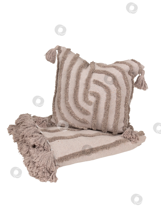 Скачать уютное одеяло и подушка, выделяющиеся на белом фоне фотосток Ozero
