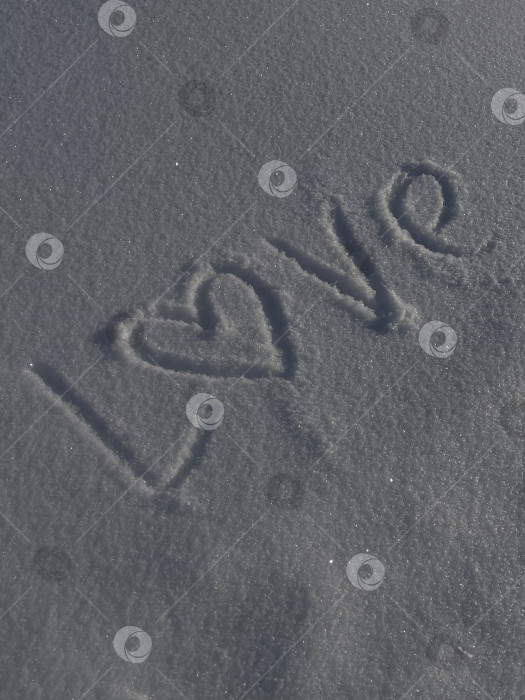 Скачать Любовь на снегу фотосток Ozero