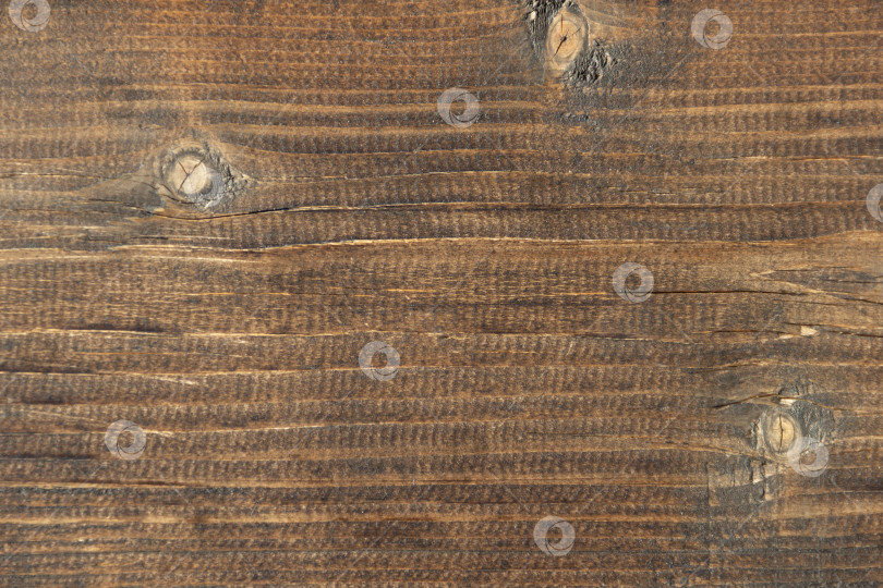 Скачать Выветрившаяся древесина амбара с естественными сучками и зернистым рисунком фотосток Ozero