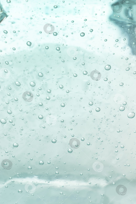 Скачать Пузырьки в голубом стекле фотосток Ozero