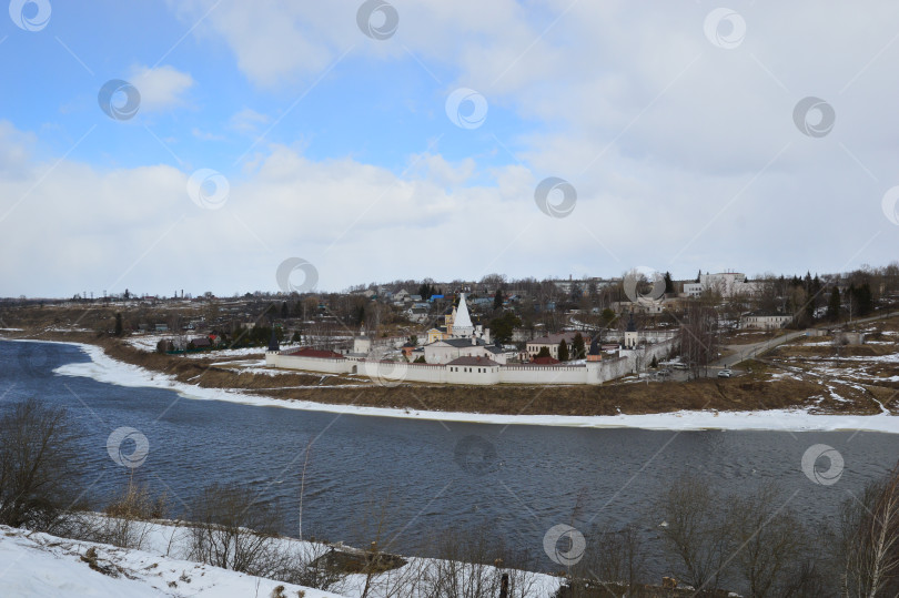 Скачать Старицкий Свято-Успенский мужской монастырь фотосток Ozero