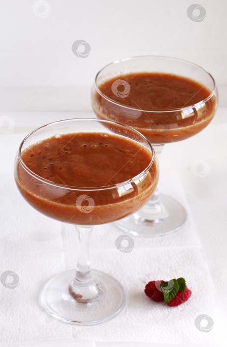 Скачать Стакан ягодного смузи фотосток Ozero