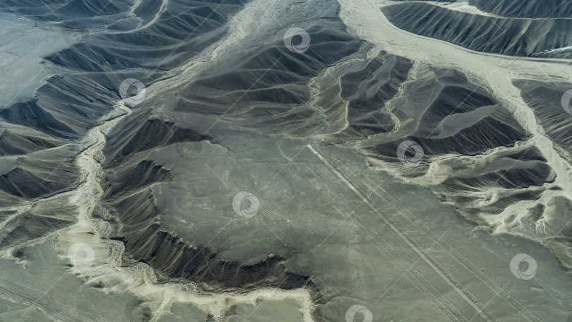 Скачать Знаменитые геоглифы Наска. Вид с высоты птичьего полета. фотосток Ozero