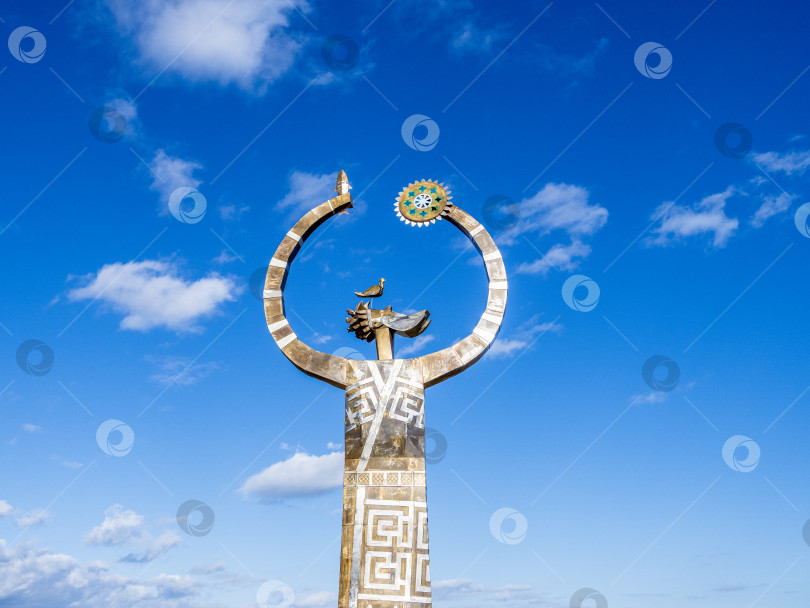 Скачать Арт-пространство «Мелодия любви, истории, традиций» Пригородное. Сахалин. Россия. 2025. 08. Арт-пространство "Мелодия любви, истории, традиций" Пригородное. Сахалин. (марка) фотосток Ozero