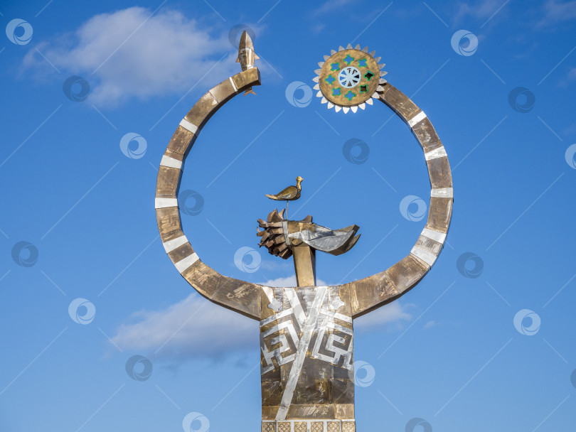 Скачать Арт-пространство «Мелодия любви, истории, традиций» Пригородное. Сахалин. Россия. 2025. 08. Арт-пространство "Мелодия любви, истории, традиций" Пригородное. Сахалин. (марка) фотосток Ozero