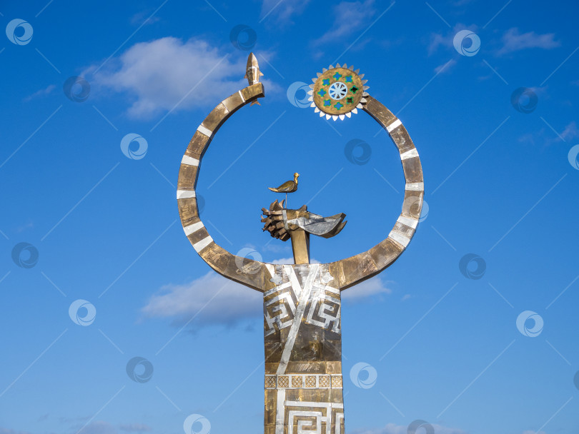 Скачать Арт-пространство «Мелодия любви, истории, традиций» Пригородное. Сахалин. Россия. 2025. 08. Арт-пространство "Мелодия любви, истории, традиций" Пригородное. Сахалин. (марка) фотосток Ozero