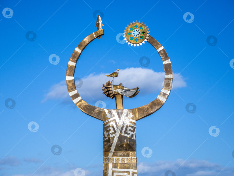 Скачать Арт-пространство «Мелодия любви, истории, традиций» Пригородное. Сахалин. Россия. 2025. 08. Арт-пространство "Мелодия любви, истории, традиций" Пригородное. Сахалин. (марка) фотосток Ozero