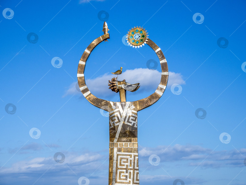 Скачать Арт-пространство «Мелодия любви, истории, традиций» Пригородное. Сахалин. Россия. 2025. 08. Арт-пространство "Мелодия любви, истории, традиций" Пригородное. Сахалин. (марка) фотосток Ozero