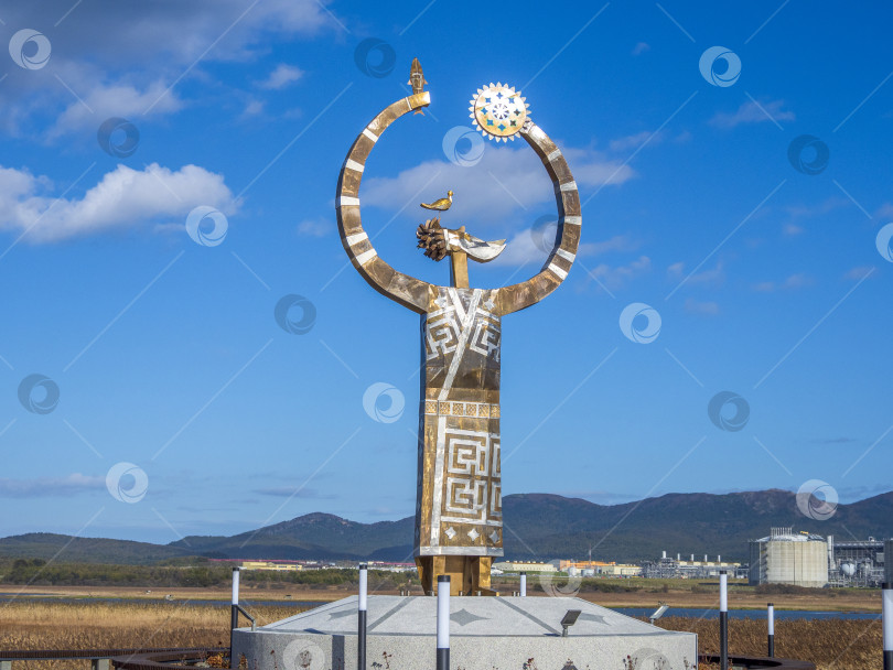 Скачать Арт-пространство «Мелодия любви, истории, традиций». Пригородное. Сахалин. Россия. 2025. 08. Арт-пространство "Мелодия любви, истории, традиций" Пригородное. Сахалин. (марка) фотосток Ozero