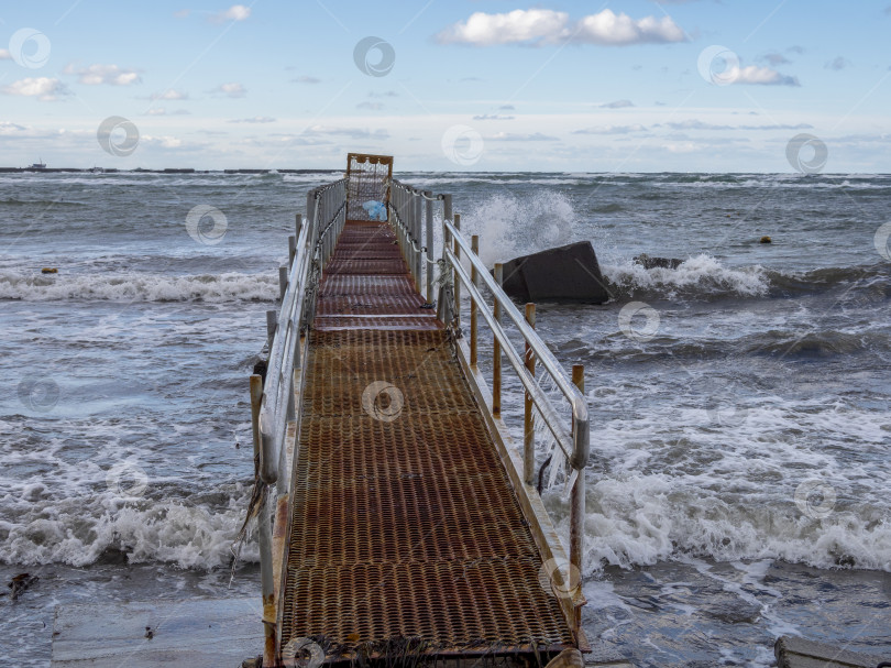 Скачать Пристань для лодок. Пристань для яхт. (марка) фотосток Ozero