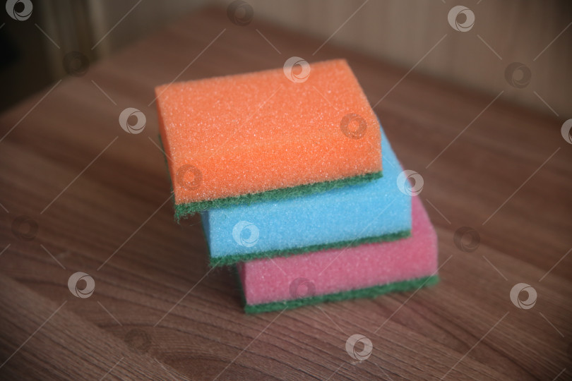 Скачать Поролоновые губки для уборки фотосток Ozero