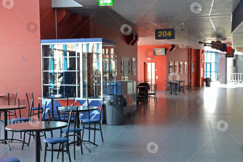 Скачать Фойе концертного зала фотосток Ozero